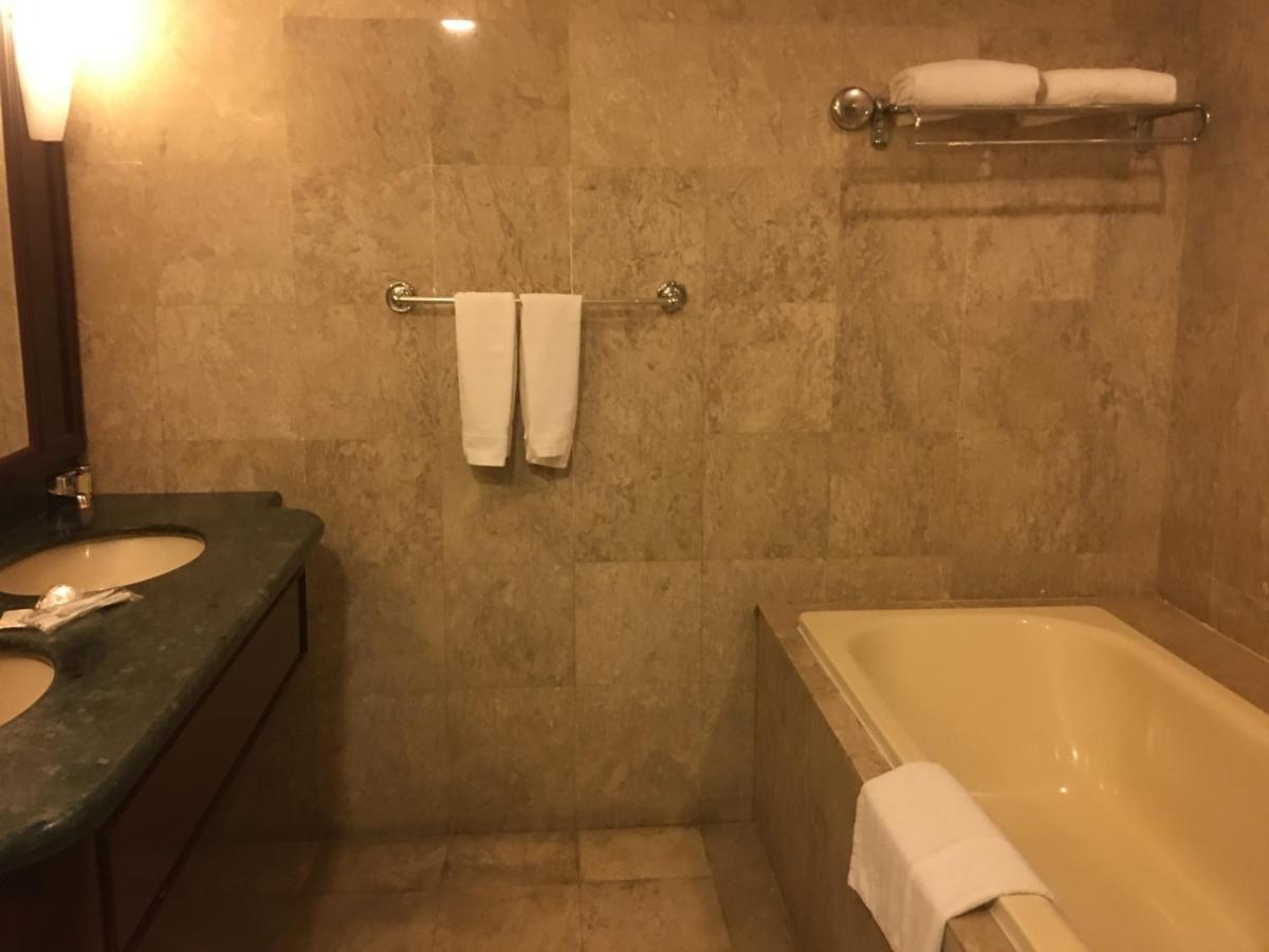 Sabah Suites At Times Square Kl Kuala Lumpur Extérieur photo