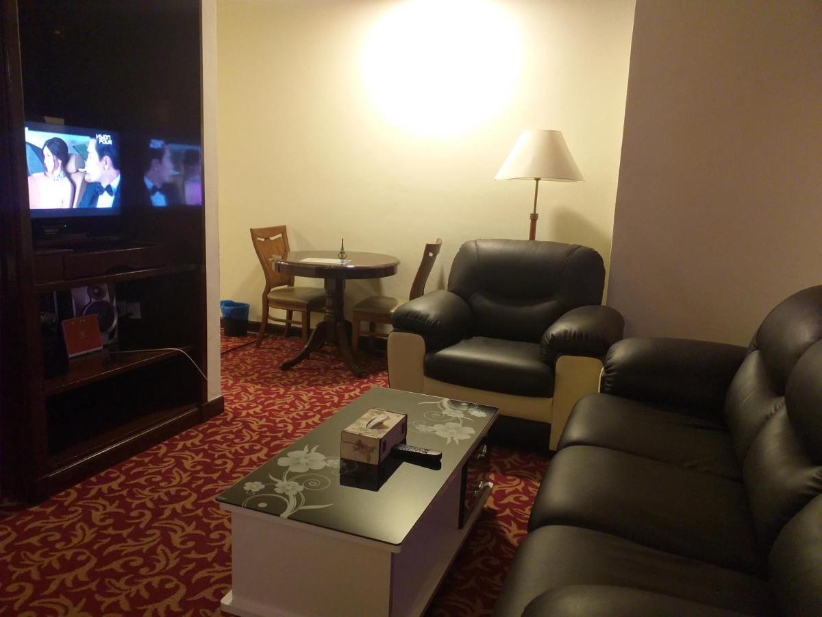 Sabah Suites At Times Square Kl Kuala Lumpur Extérieur photo